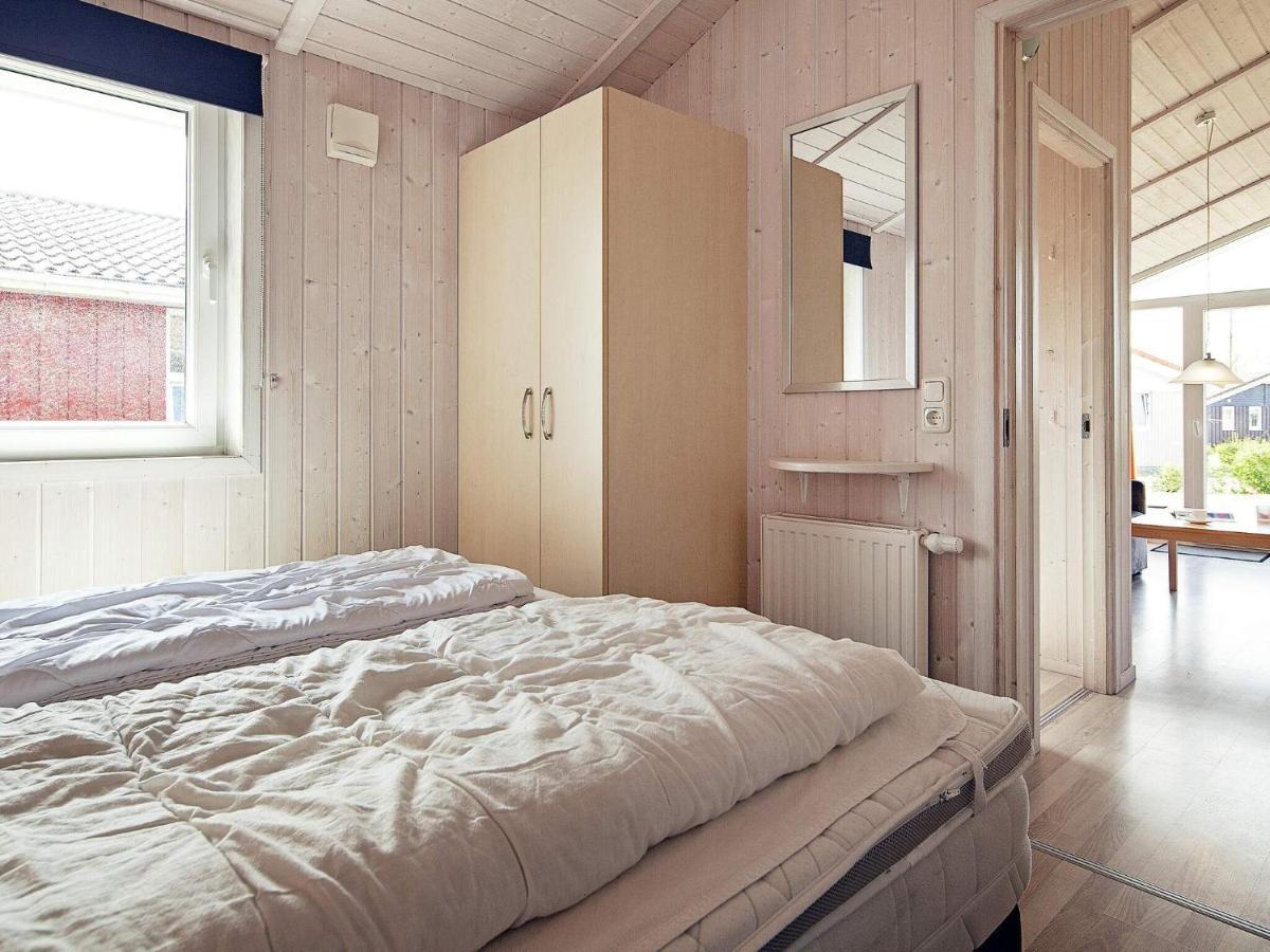 4 Person Holiday Home In Groemitz Exterior photo