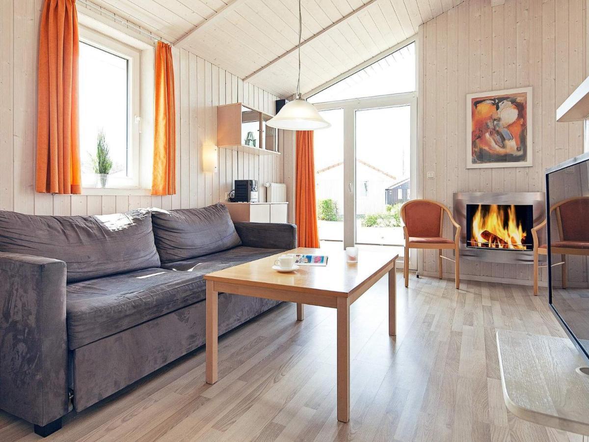 4 Person Holiday Home In Groemitz Exterior photo
