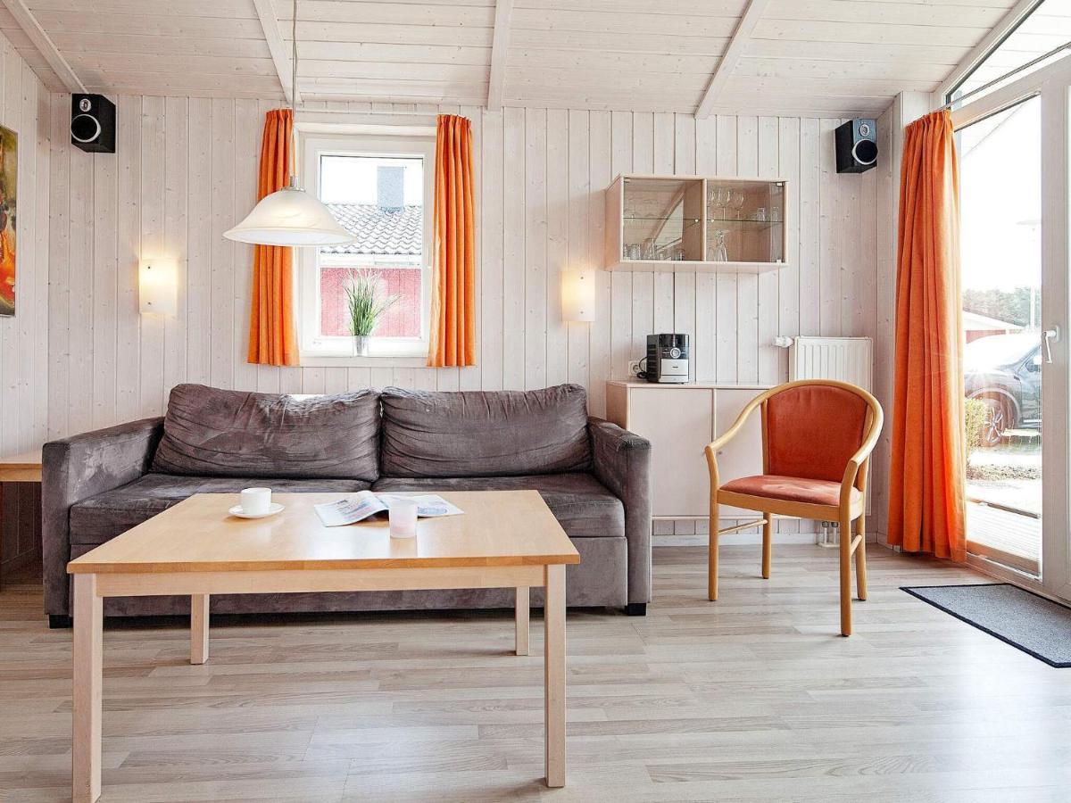 4 Person Holiday Home In Groemitz Exterior photo